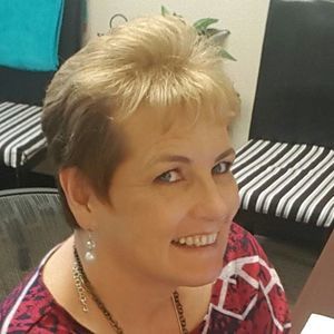 Meet your Posher, Johnnie